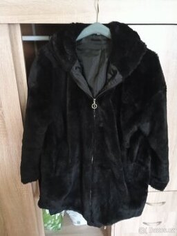Dámský přechodový kožíšek v.46/48 s kapucí