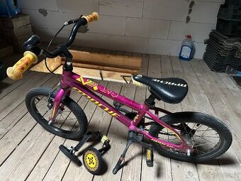 Dětské kolo Apache