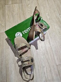 Kožené sandály Remonte, vel. 43