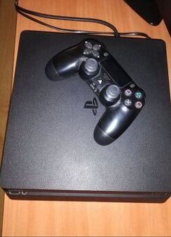 PS 4