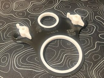 Šablona pro závěsné WC