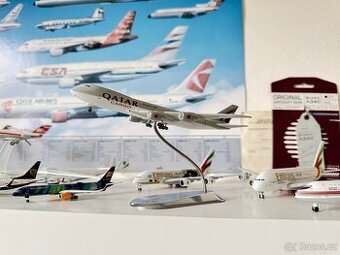 Boeing 747-800 Qatar 1:500 kov