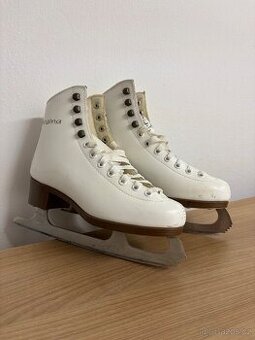 dámské brusle 36