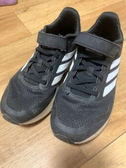 Chlapecké tenisky Adidas 35