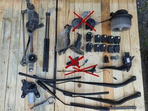 Insignia A - náhradní díly