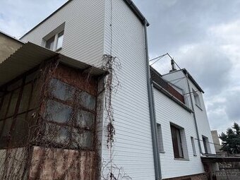 Plastové fasádní palubky a tepelná izolace