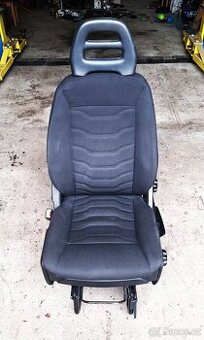 Sedačka řidiče Iveco Daily rok 2016