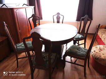 Starožitný stůl oválný