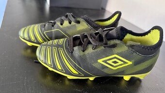 Fotbalové kopačky UMBRO 33