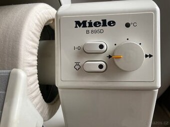 MIELE mandl s funkcí pára p.c. 52 000,- Kč -