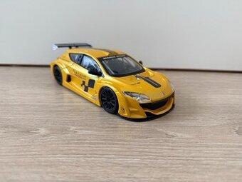 Kovový model Renault Megane