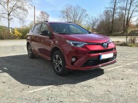 Toyota Rav4 2,5i Hybrid, 114kW, 4x4, rv. 2018, ČR, Selection