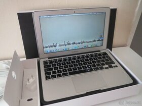 Mac Book Air 11 palců,2011,nová nabíječka.