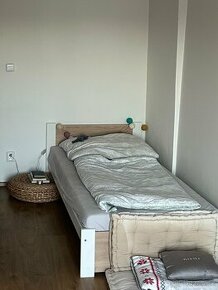 Postel + matrace na jednolůžko (90x200) masiv borovice, Bílá