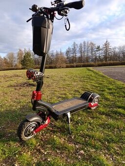 ELS Moto QX10 - 2x1600W - Elektrická koloběžka