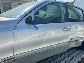 Mercedes w211 dveře řidiče