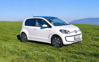 Elektromobil VW e-Up - strešné okno, letné+zimne pneu