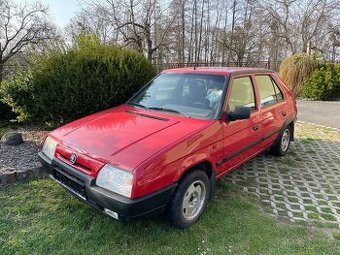 Škoda Favorit 136