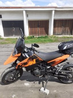 KTM 690
