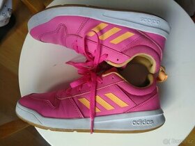 Tenisky Adidas 39 1/3