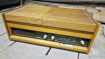Elektronkové rádio Tesla Opereta 1021A
