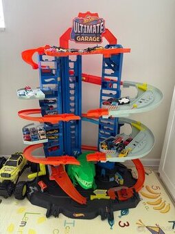 Hot Wheels City Garáž s T-Rexem