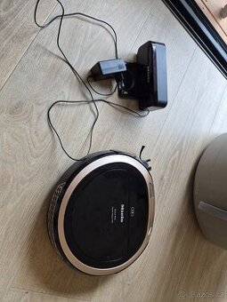 Robotický vysavač Miele Scout RX3 Home Vision - 1