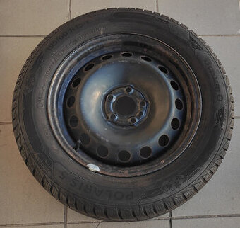 Nové zimní pneu 195/60 R15 s disky pro Alfa Romeo