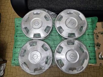 13 kryty kol (poklice) sada 4kusů Opel Corsa B, Tigra A 9156