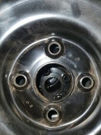 zimní sada kol Kia Rio 4x100 R15