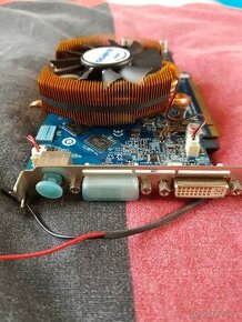 Grafika 512MB - 1