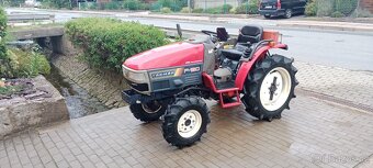 Prodám malotraktor Yanmar F180