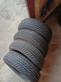 Zimní pneu 155/70 r13