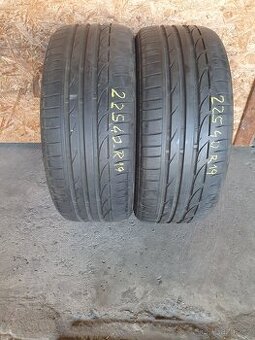 225 40 r 19 dezén 85% R 19 225/40 letní pneumatiky gumy