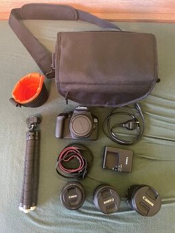 Canon EOS 2000D + 3 objektivy (10–18mm, 18–55mm, 50mm)