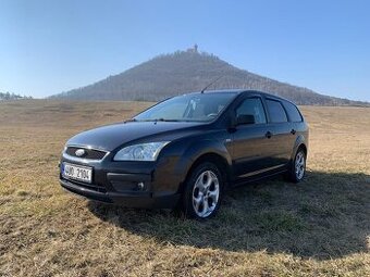 Ford Focus combi 1.6 i 74 kw r.v. 2006