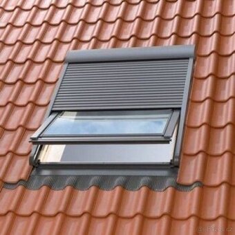 Venkovní roleta na střešní okno VELUX SCL M06 306