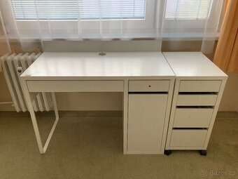 Dětský psací stůl Ikea