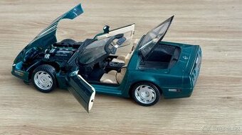 Model 1:18 Chevrolet Corvette C4 Targa