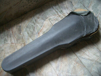 Staré housle vč. smyčce a pouzdra do sbírky či k renovaci