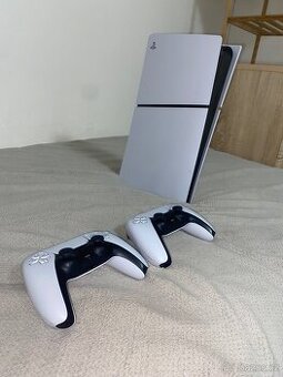 PlayStation 5 slim (Ps5)