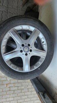 Mercedes R w251 kola a letni pneu