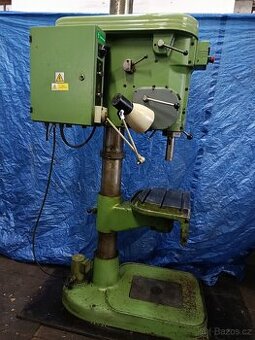 Sloupová vrtačka VS 32 B. Kužel Morse 4.