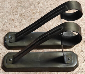 Starožitné držáky na garnýže, 2 ks