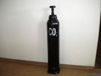 Tlaková lahev CO2