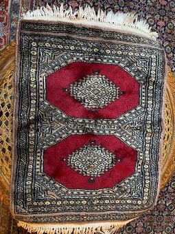 Vlněný kobereček Buchara 75x48