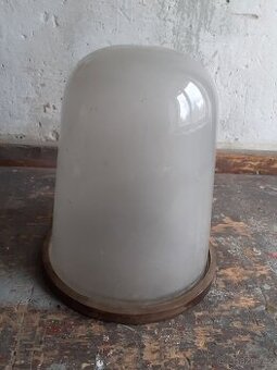 Stinitko na vetsi lampu