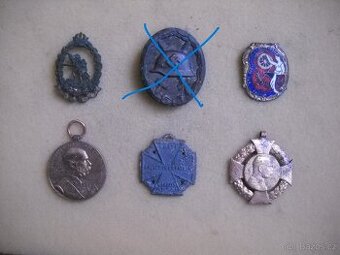 Odznaky-medaile