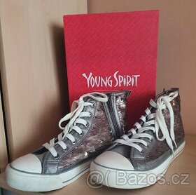 Flitrové tenisky vel. 39