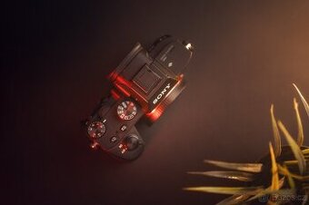 Sony A7III + 2 extra baterie